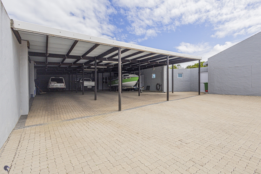 4 Bedroom Property for Sale in Long Acres Country Estate Western Cape